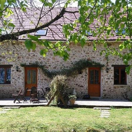 Gite Du Sorbier Le Chalard Εξωτερικό φωτογραφία